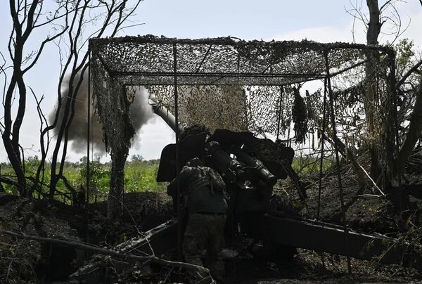 Ucrania sigue destruyendo artillería rusa y da otro paso hacia el mar de Azov - Mundo - ABC Color