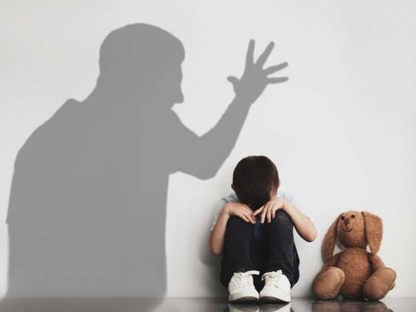 Detienen a hombre que sup. agredía de manera sistemática a sus hijastros