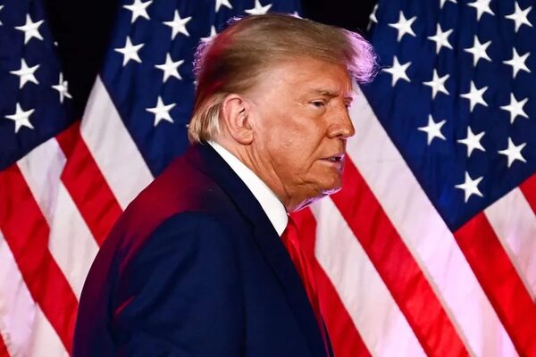 Trump anuncia que seguirá en campaña y carga contra Obama y Bush - Mundo - ABC Color