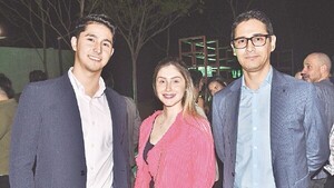 Lanzamientos en La Noche Ueno de la Expo