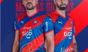 Cerro rescinde contrato con Patiño y Espínola