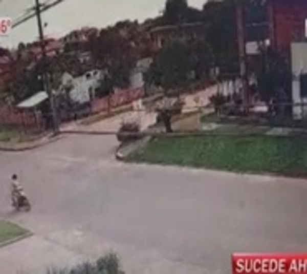 Pareja de al ataque en Coronel Oviedo - Paraguay.com