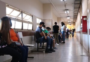 Diario HOY | Disminuyen consultas y hospitalizaciones por cuadros respiratorios, según Salud