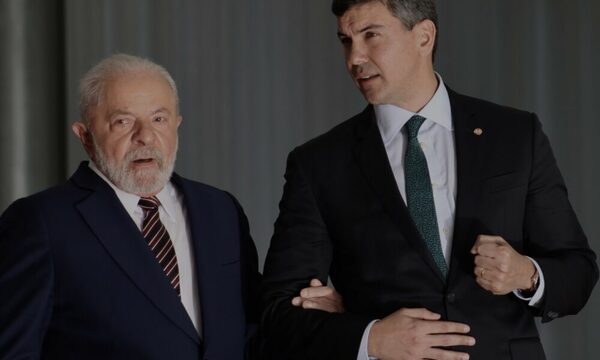 Santiago Peña se reunió con Lula da Silva en Brasil y tocaron temas como Itaipú y Mercosur