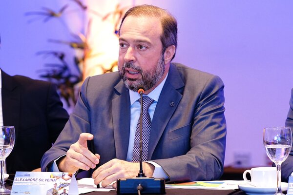 Brasil avanza en la renegociación del Anexo C de Itaipú mientras Paraguay enfrenta incertidumbre - La Tribuna