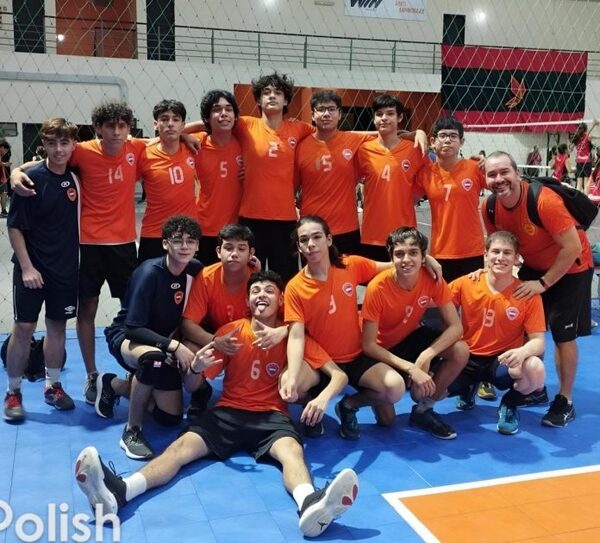 Sajonia sigue celebrando 102 años con interclubes de voley