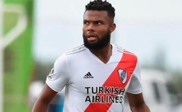 Versus / Desde Venezuela, arriba el nuevo central para Sportivo Ameliano