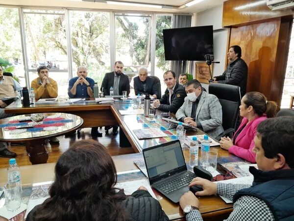 Tercerización de recolección de Basura: Realizan reunión bilateral entre Conaderna y comuna de Encarnación - Nacionales - ABC Color