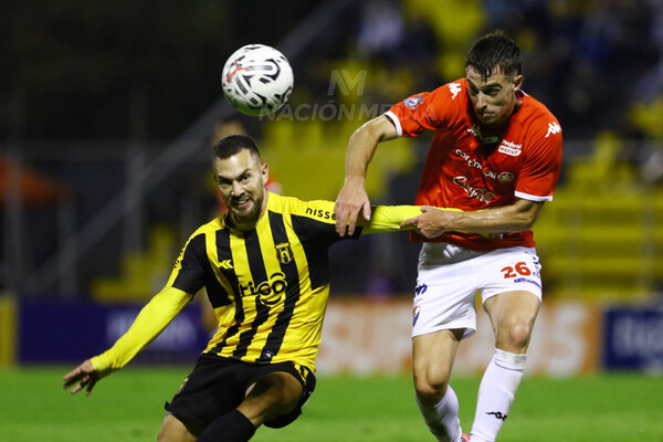 Versus / Nacional le arranca un punto a Guaraní
