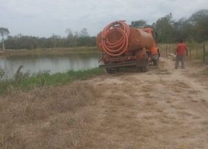 Sequía persiste en el Chaco y familias indígenas son asistidas con agua - El Independiente