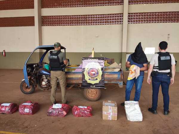 Senad incautó unos 100 kilos de marihuana sobre la linea internacional PJC-PP - Oasis FM 94.3