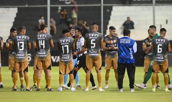 Libertad, el puntero, enfrenta al Sportivo Ameliano en Villa Elisa - Fútbol - ABC Color