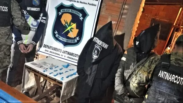 Madre y a sus dos hijos son detenidos por supuesta venta de drogas en Quiindy - Nacionales - ABC Color