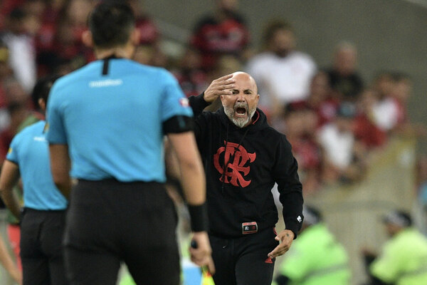 Versus / Sampaoli emite un extenso comunicado en medio del gigantesco escándalo en Flamengo