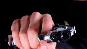Grupo de motociclistas hieren de tres disparos a un joven en San Antonio