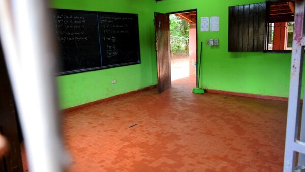 Fenaes visitará colegio donde una docente fue asesinada en Guairá