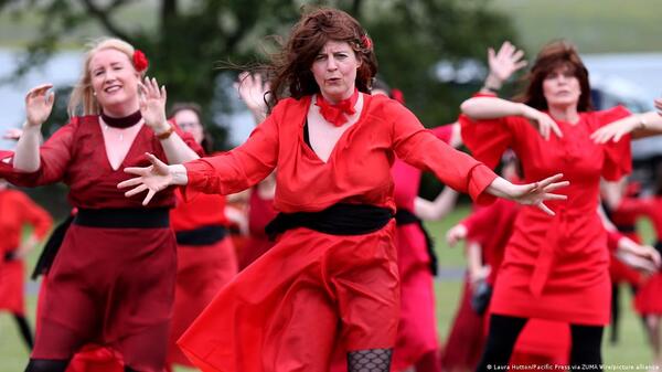 La legendaria Kate Bush cumple 65 años