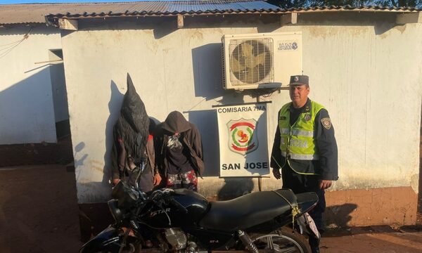 Vecinos reaccionan y capturan a dos ladrones que robaban una moto en el barrio San Alfredo – Diario TNPRESS