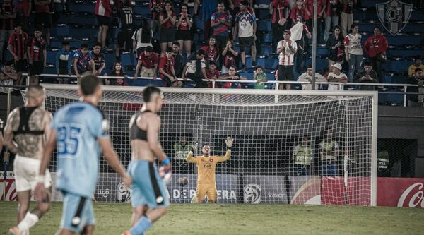 Versus / Jean Fernandes no volvió a recibir un solo gol desde que se fue Facundo Sava