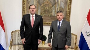 Cancillería exige respuesta urgente de Argentina ante reclamo por retenciones en hidrovía