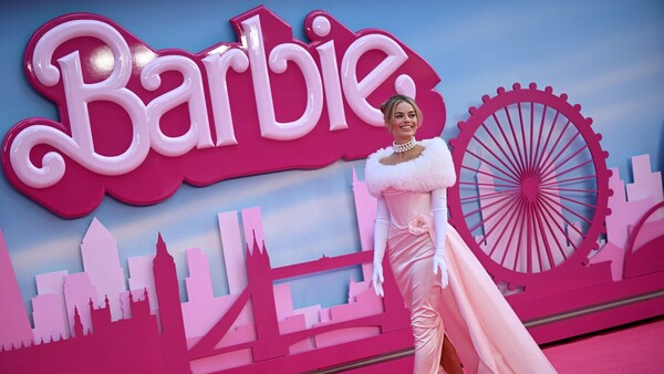 Barbie se mantiene en la cima de la taquilla en EEUU y Canadá