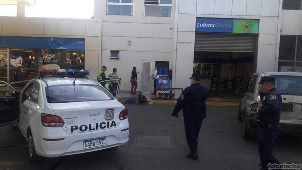Enfrentamiento entre policías y delincuentes deja a un herido en San Lorenzo - El Independiente