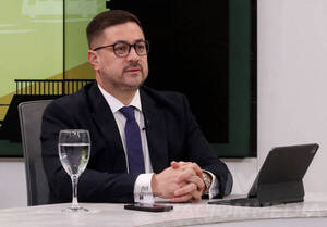 Abogado de Horacio Cartes presenta denuncia en la Fiscalía ante persecución política contra el líder de la ANR