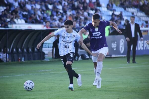 Luciano Theiler indicó que no les alcanza lo que están haciendo - Fútbol - ABC Color