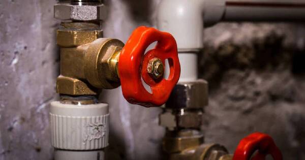 La Nación / Fuga de gas en una planta industrial pone en alerta a ciudadanos itaugüeños