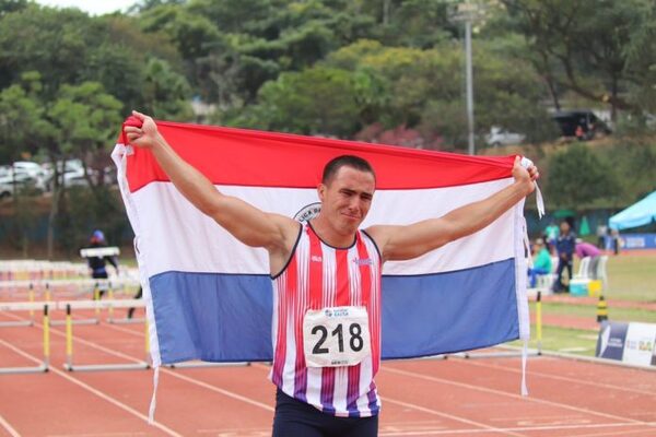 Regresa team nacional atlético con dos medallas, cuatro récords y octavo puesto