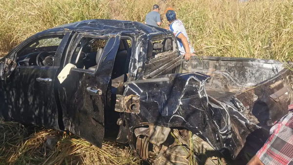 Exintendente de San Alfredo sufre grave accidente - Noticiero Paraguay