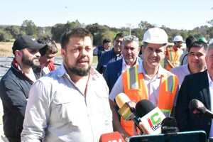 EL SENADOR COLYM SOROKA RECORRIÓ EL GRAN HOSPITAL DEL SUR EN SU FASE DE CULMINACIÓN