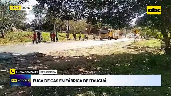 Video: evacuan barrio en Itauguá por fuga de gas en una fábrica - ABC Noticias - ABC Color
