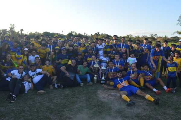 Sportivo San José, flamante nuevo monarca del fútbol sanjosiano - Noticiero Paraguay