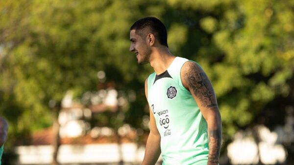 Luis Zárate, pretendido por un importante club de Argentina