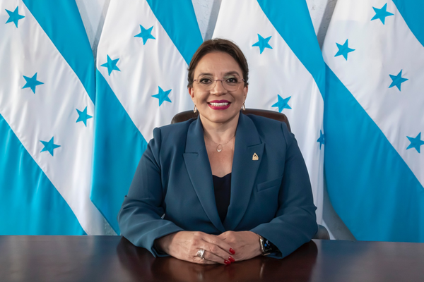 Presidenta de Honduras veta ley de educación sexual que pretendía incluir ideologías de género