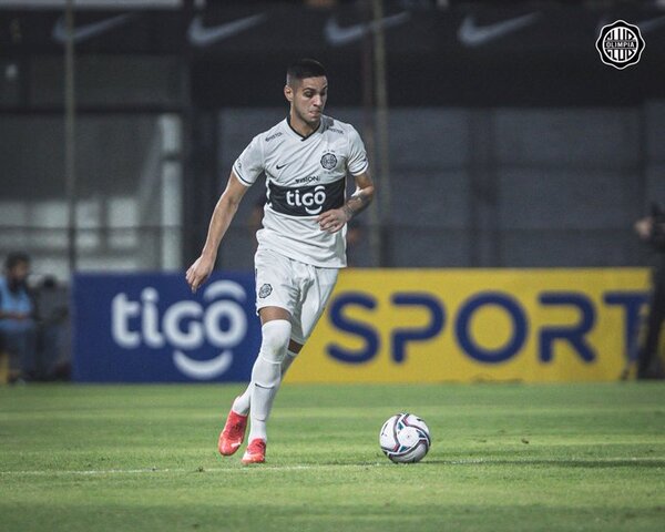 Luis Zárate pretendido por San Lorenzo de Almagro