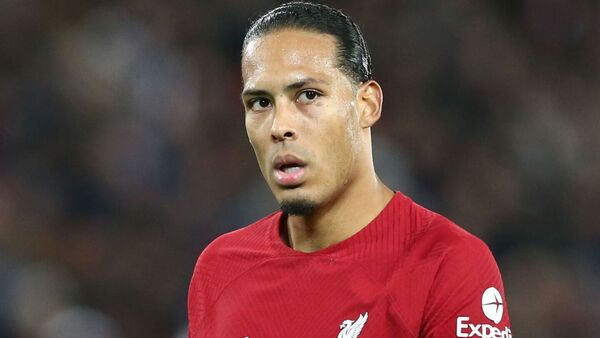 Virgil van Dijk, nuevo capitán del Liverpool