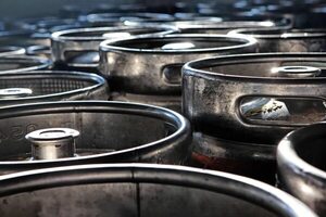 Cerveza: Reino Unido sube el impuesto sobre el alcohol, pero aplica descuentos a los barriles - Mundo - ABC Color