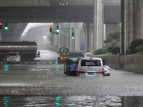 Tormentas en Asia dejan fallecidos, desaparecidos y grande daños | OnLivePy