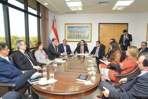 Hidrovía: acuerdan proyecto para exigir cumplimiento del derecho internacional - El Independiente