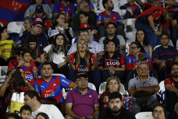 Versus / Resistencia con Cerro Porteño perdió "hasta" en la recaudación: "Ni para el premio (...)"