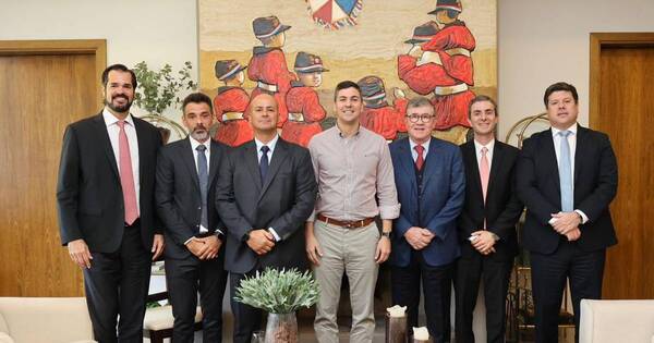 La Nación / Santiago Peña avanza en plan de bajar precios de combustibles