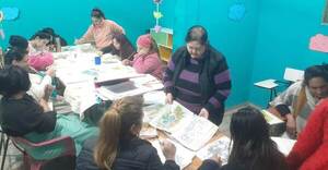 Estudiantes universitarios de Itapúa colaboran con la reinserción social de mujeres privadas de libertad