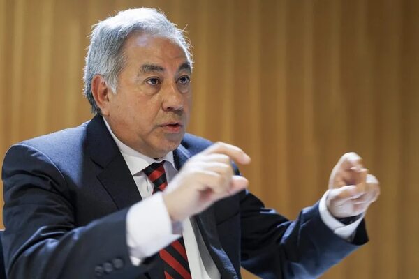 MOPC y camioneros posponen para mañana acuerdo sobre peaje - Economía - ABC Color