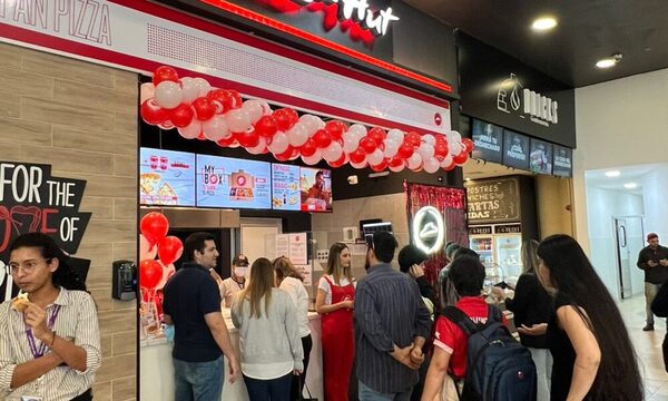 ¡South Food S.A. celebra su 30 aniversario con NUEVAS aperturas de Pizza Hut y KFC!