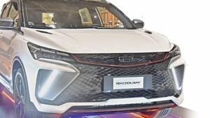 Brindis presentación de Automotor