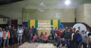 La Nación / Conforman cooperativa de productores de sandia y piña
