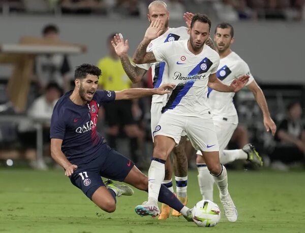 El París SG pierde un amistoso contra el Inter con Neymar todavía en el banquillo - Fútbol - ABC Color