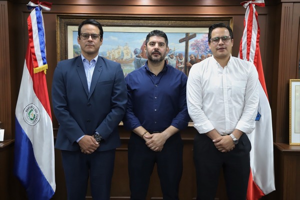 Asume nuevo jefe de Gabinete de la comuna de Asunción - ADN Digital